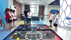 春县内率先开设人工智能通识课程 